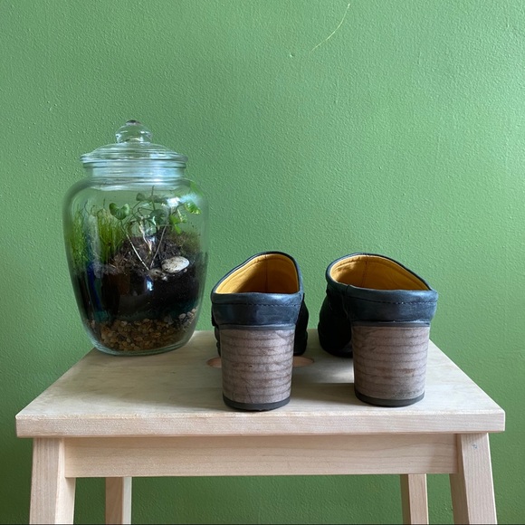 Bussola Heeled Mules - Picture 3 of 5